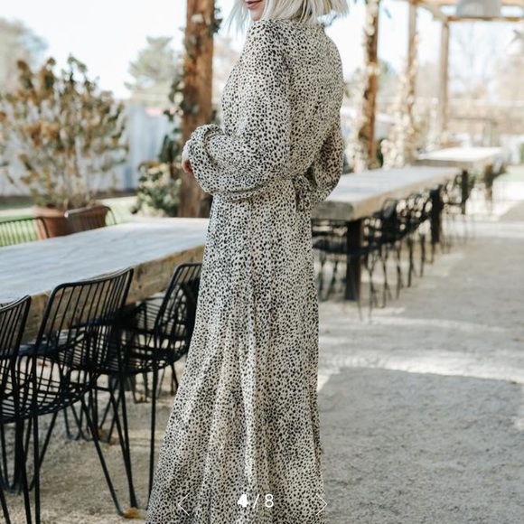 Patterned Maxi Dress - Picture 2 of 5